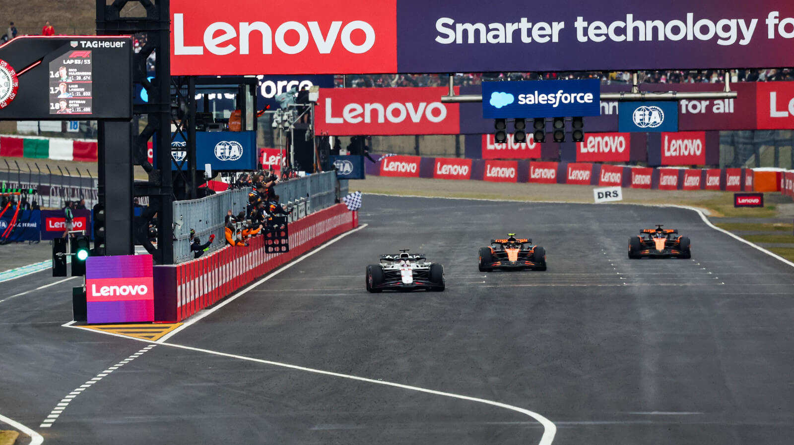 Verstappen Blocks Out Hype as Barcelona Wing Rules Threaten McLaren’s Momentum