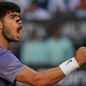 Alcaraz Ends Sinner’s Streak, Captures First Italian Open to Cement Clay-Court Reign