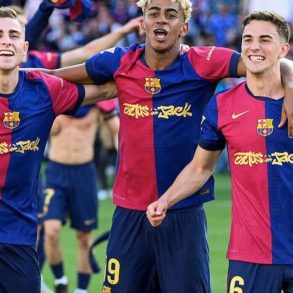 Barcelona Roars Back to Beat Madrid 4-3 and Moves Within Reach of LaLiga Title