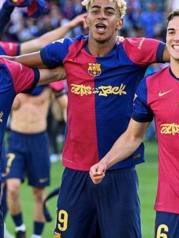 Barcelona Roars Back to Beat Madrid 4-3 and Moves Within Reach of LaLiga Title