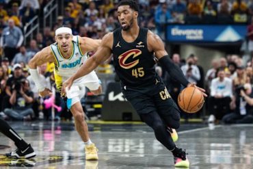 Cavs Crumble in Game 4 as Mitchell Injures Ankle and Pacers Take 3-1 Series Lead