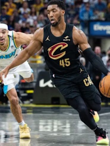 Cavs Crumble in Game 4 as Mitchell Injures Ankle and Pacers Take 3-1 Series Lead