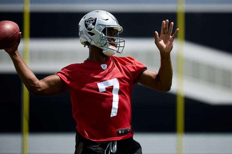 Geno Smith Brings Veteran Calm, Mobility, and Leadership to Revamped Raiders Offense