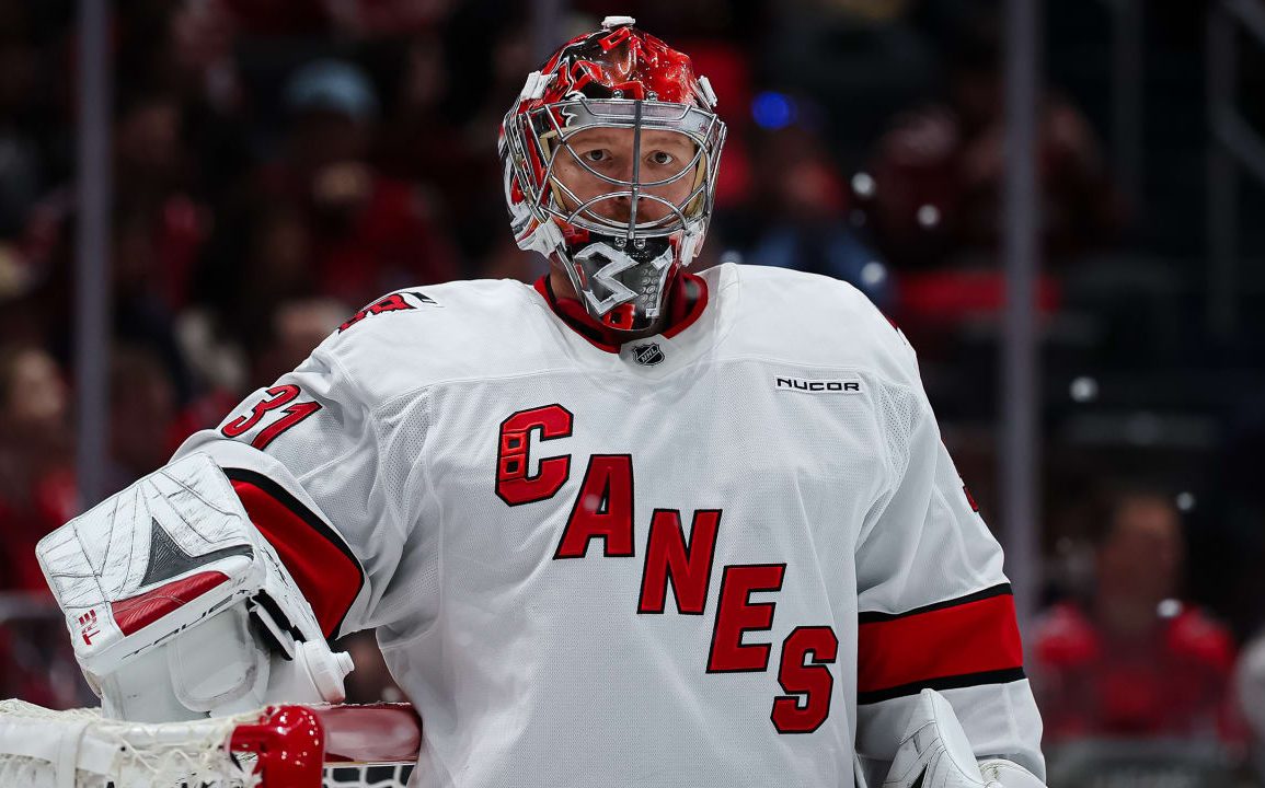 Hurricanes Turn to Andersen’s Experience in Game 4 Gamble to Avoid Sweep by Panthers