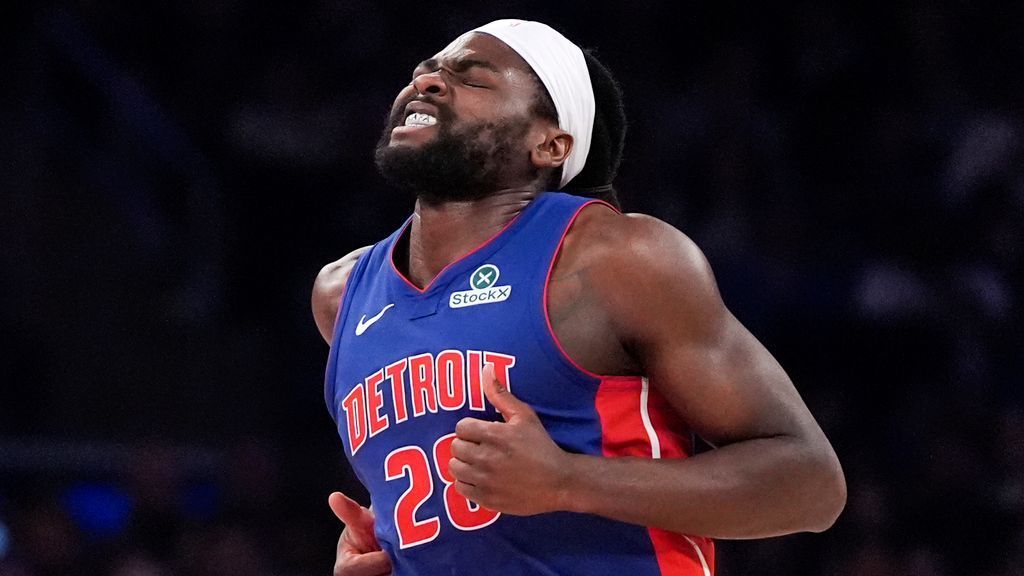 Isaiah Stewart's Knee Injury Tests Pistons' Frontcourt Depth as Duren and Reed Step Up in Playoffs