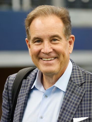 Jim Nantz Makes Passionate Plea for Aaron Rodgers to Lead Steelers in 2025 NFL Season