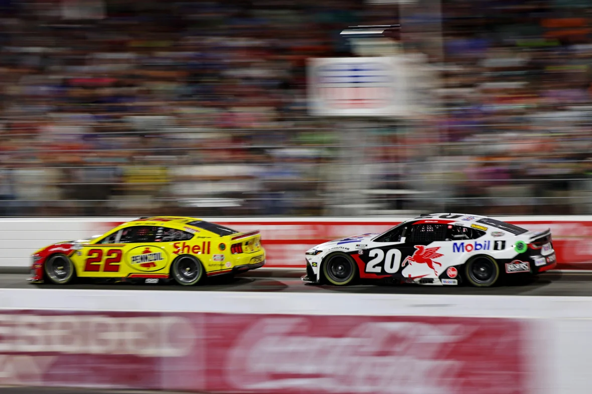 Joey Logano’s All-Star Gamble Backfires as Bell’s Bold Pass and Fresh Tires Steal Victory