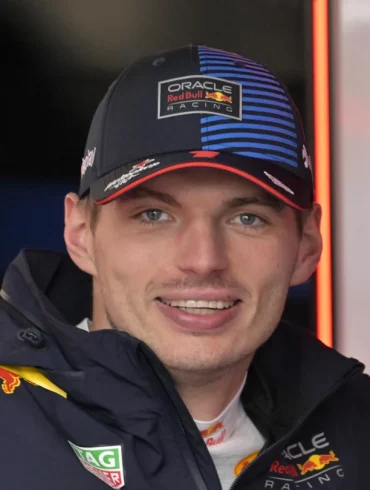 Kyle Larson Fuels Debate Over World’s Best Driver With Claims of Superior Versatility Over Verstappen