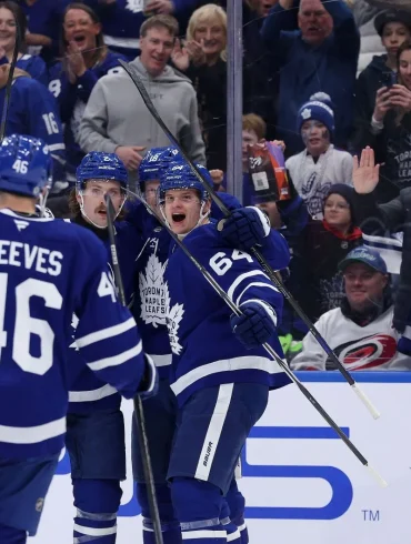 Maple Leafs Collapse in Game 5 Blowout as Panthers Push Toronto to Brink of Elimination
