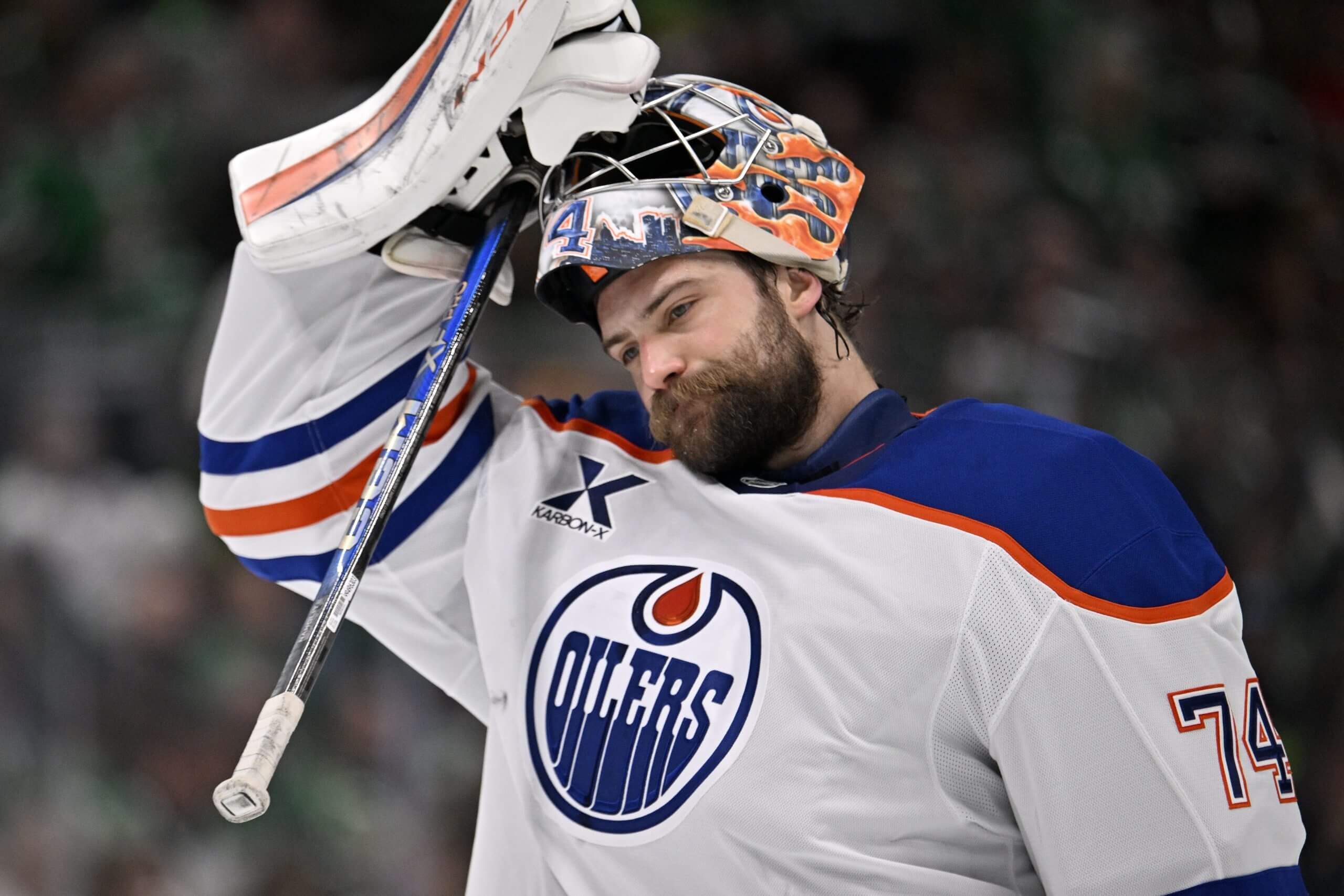 Oilers Silence Doubters With Shutout Win as Defense and Skinner Dominate Game 2 Against Stars