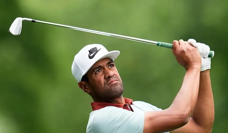 Fishburn Falters in Major Debut as Finau Stays Steady at PGA Championship