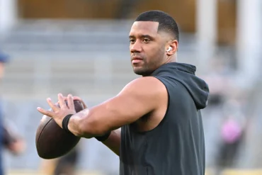Russell Wilson Takes Command as Giants Prioritize Experience While Grooming Rookie Quarterbacks