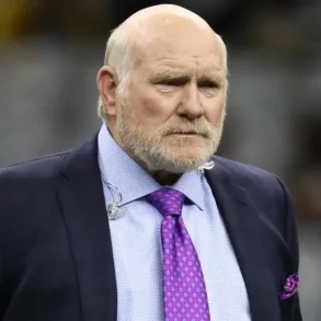 Terry Bradshaw Rips Steelers for Chasing Aaron Rodgers and Failing Kenny Pickett