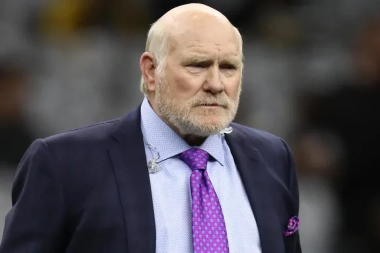 Terry Bradshaw Rips Steelers for Chasing Aaron Rodgers and Failing Kenny Pickett