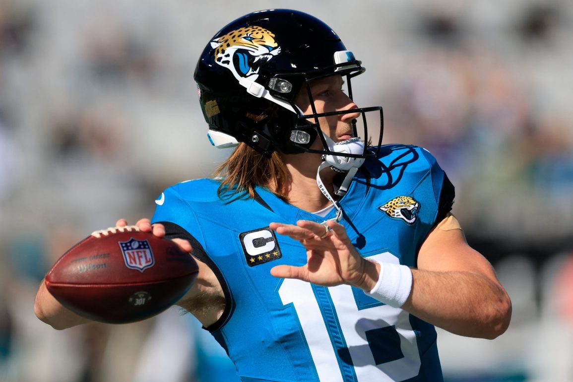 Trevor Lawrence Faces Pressure to Deliver as Jaguars Struggle for Spotlight in 2025 NFL Schedule