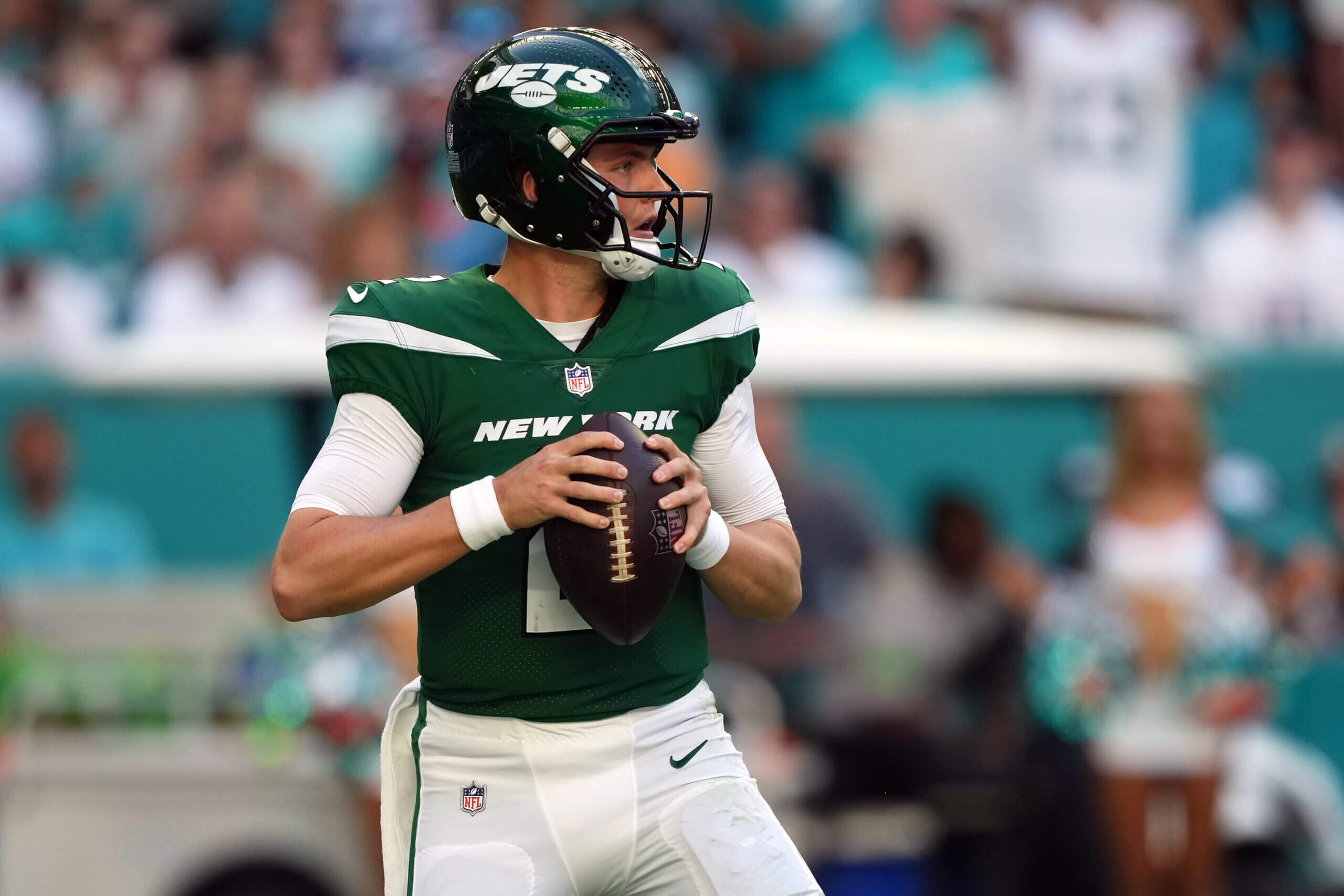 2021 NFL Quarterback Class Falls Short of Expectations as Struggles Continue