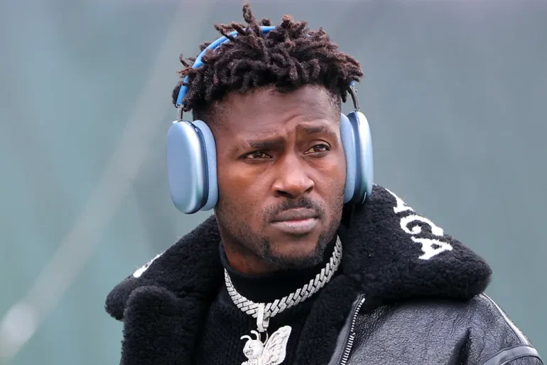 Antonio Brown Claims to Have Left U.S. as Attempted Murder Case Faces Uncertain Future
