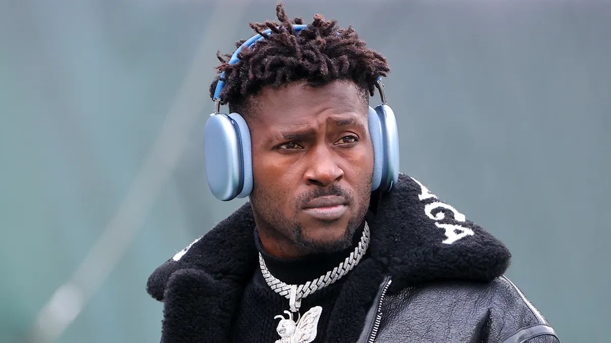 Antonio Brown Claims to Have Left U.S. as Attempted Murder Case Faces Uncertain Future