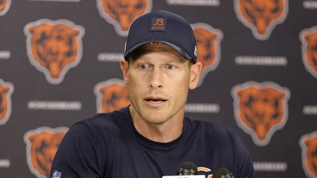 Ben Johnson Tests Linemen’s Hands as Bears Embrace Trick Play Potential Under Bold New Offense
