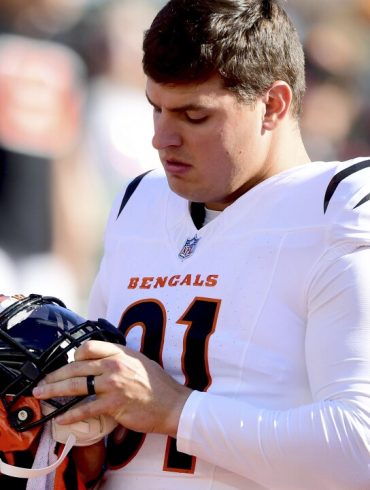 Bengals Face Defensive Setback as Contract Disputes Sideline Shemar Stewart and Trey Hendrickson