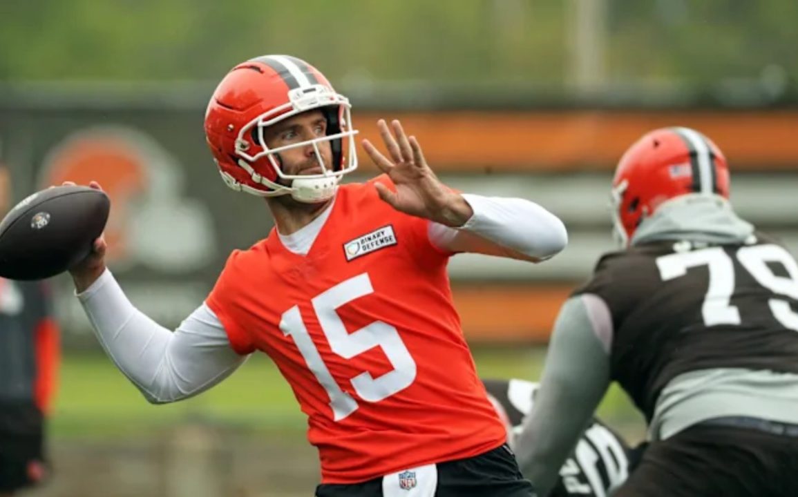 Browns Quarterback Race Heats Up as Flacco, Pickett, Gabriel, and Sanders Vie for Starting Role