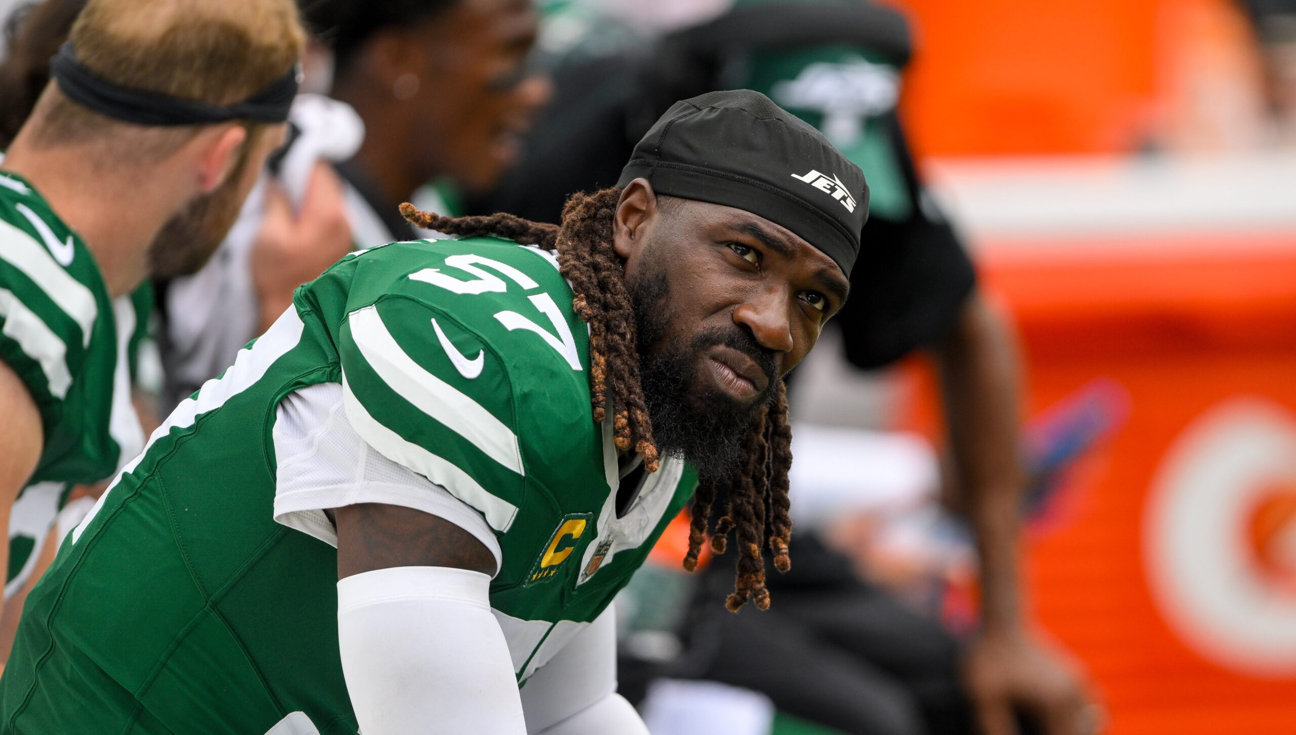 C.J. Mosley Retires at 33, Closing a Decade of NFL Excellence and Leadership