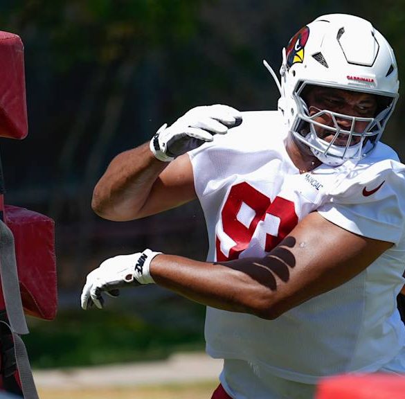 Calais Campbell Returns to Cardinals Aiming to Mentor Young Stars and Cement His Legacy