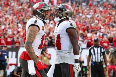 Chris Godwin Chooses Loyalty and Family Over Payday, Stays in Tampa After Devastating Injury