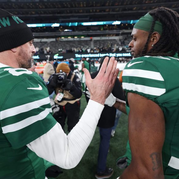 Davante Adams Finds New Life With Rams, Citing Culture Shift and McVay’s Leadership