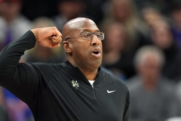 Knicks Turn to Mike Brown, Taylor Jenkins After Striking Out on Top Coaching Targets