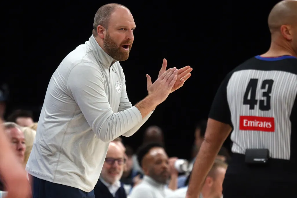 Knicks Turn to Mike Brown, Taylor Jenkins After Striking Out on Top Coaching Targets