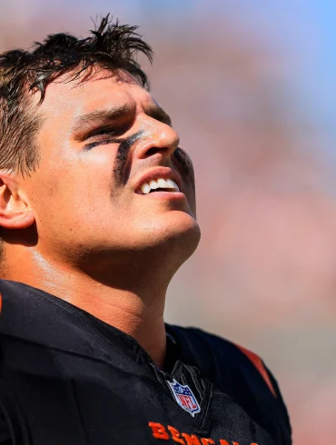 Lions Emerge as Top Suitor in Hypothetical Trey Hendrickson Trade, but Price Looms Large
