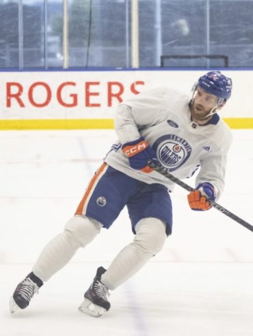 McDavid’s Breakaway Ignites Oilers’ Surge Toward Stanley Cup Final Redemption Against Panthers