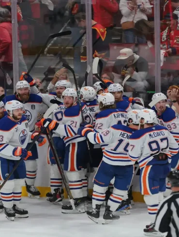 Oilers Make History With Epic Comeback Win Over Panthers to Tie Stanley Cup Final 2-2