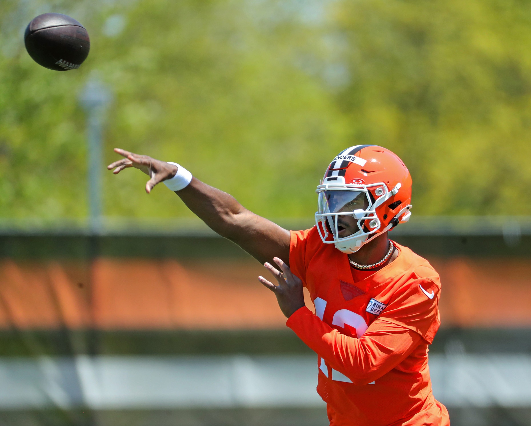 Shedeur Sanders Embraces Growth Over Position Battle as Browns Develop Rookie Quarterbacks