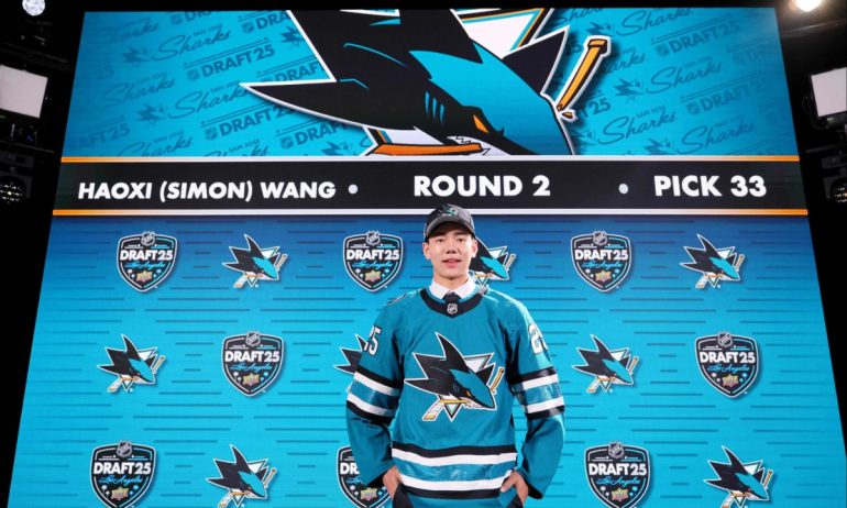 Simon Wang Becomes Highest-Drafted Chinese Player in NHL History, Fulfilling Dream Sparked in Beijing
