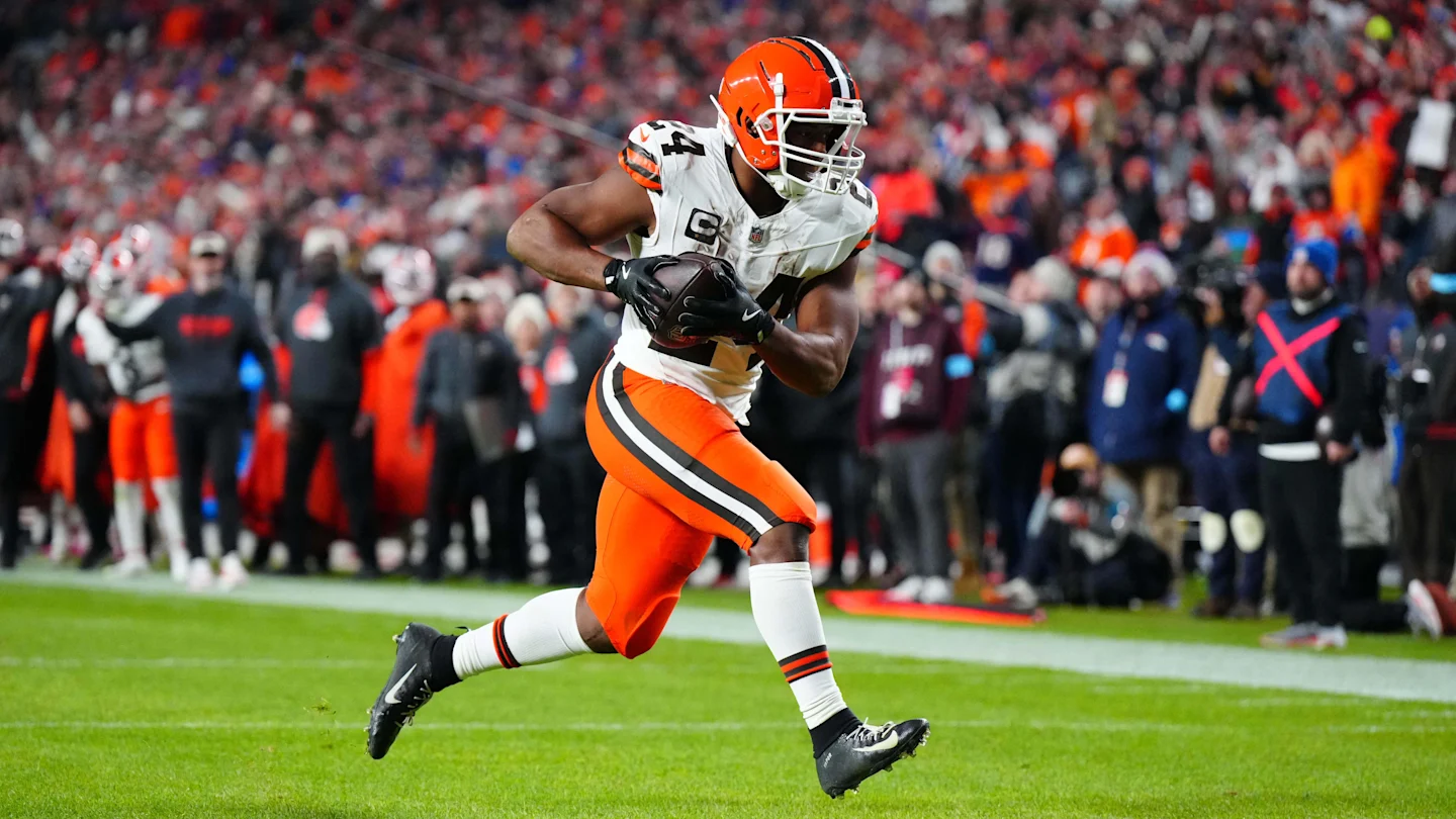Texans Take Calculated Gamble on Nick Chubb to Strengthen Backfield Duo with Joe Mixon