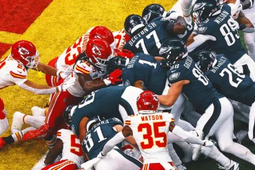 Texts Between NFL Owners Hint at Coordinated Push to Limit Quarterback Guarantees