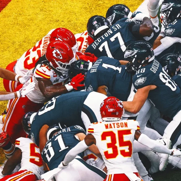 Texts Between NFL Owners Hint at Coordinated Push to Limit Quarterback Guarantees