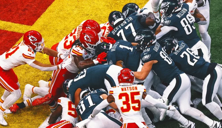 Texts Between NFL Owners Hint at Coordinated Push to Limit Quarterback Guarantees