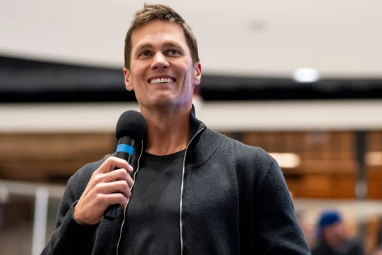 Tom Brady Quietly Shapes Raiders QB Plans as Seahawks Bet on Sam Darnold for Stability