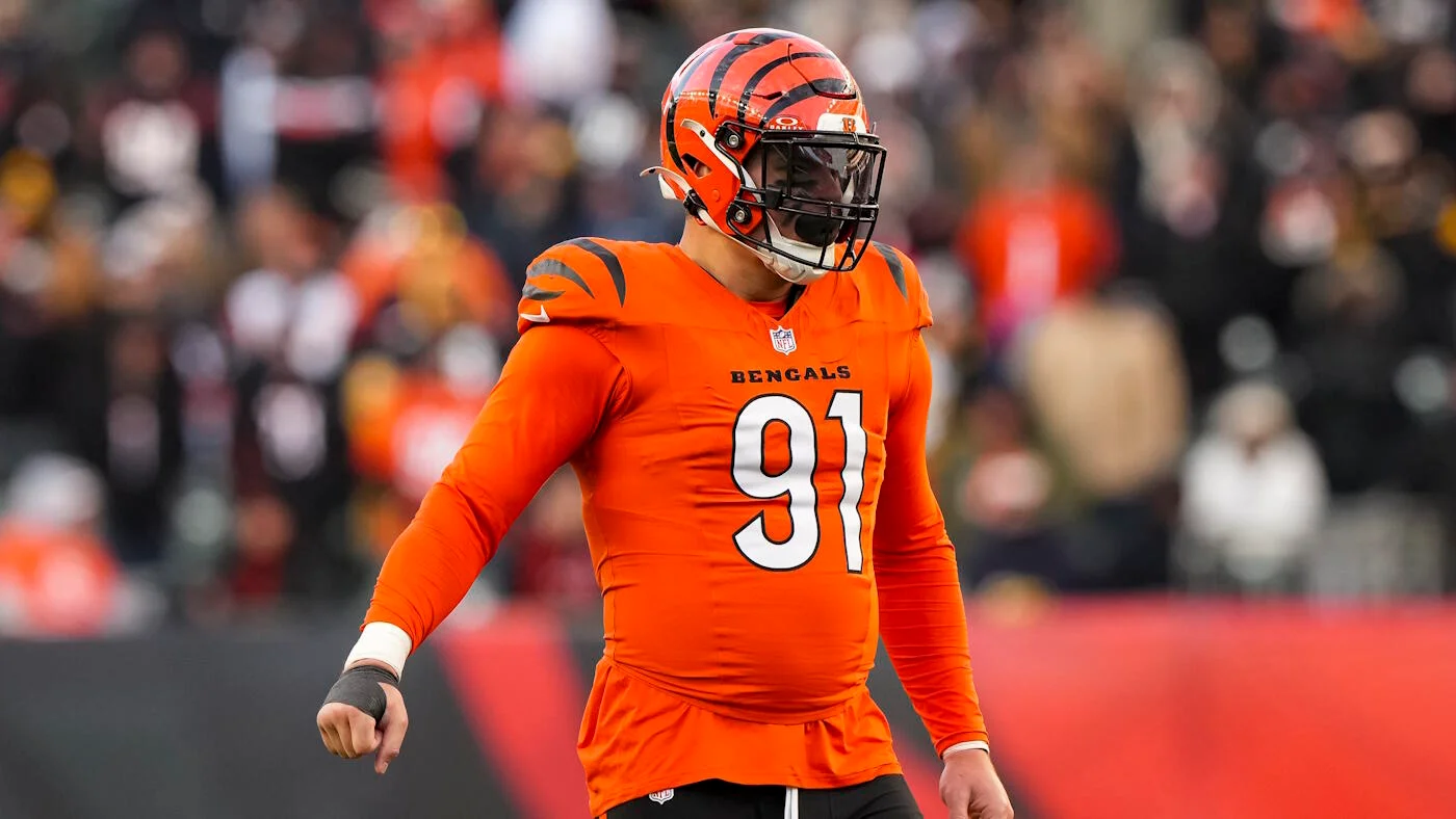 Trey Hendrickson Renews Bengals Talks Amid Holdout Over Pay Gap and Contract Frustrations