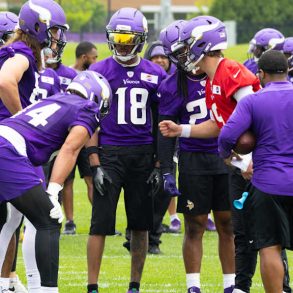 Vikings OTAs Highlight McCarthy’s Growth Jefferson’s Leadership and Depth Across the Roster