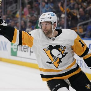 Bryan Rust