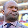 DeMaurice Smith Targets Aaron Rodgers in Explosive NFLPA Memoir Turf Wars