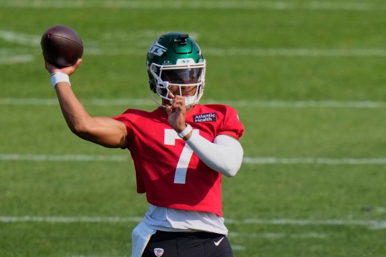 Justin Fields