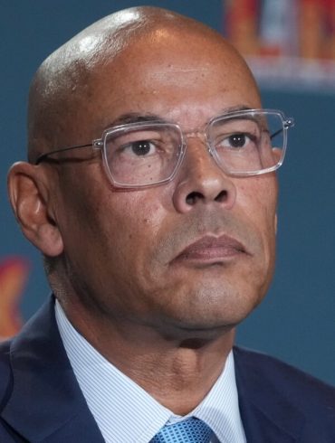NFLPA Turmoil Grows as Lloyd Howell Faces Conflict of Interest Allegations Over Equity Ties