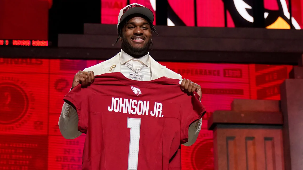 Paris Johnson Jr.