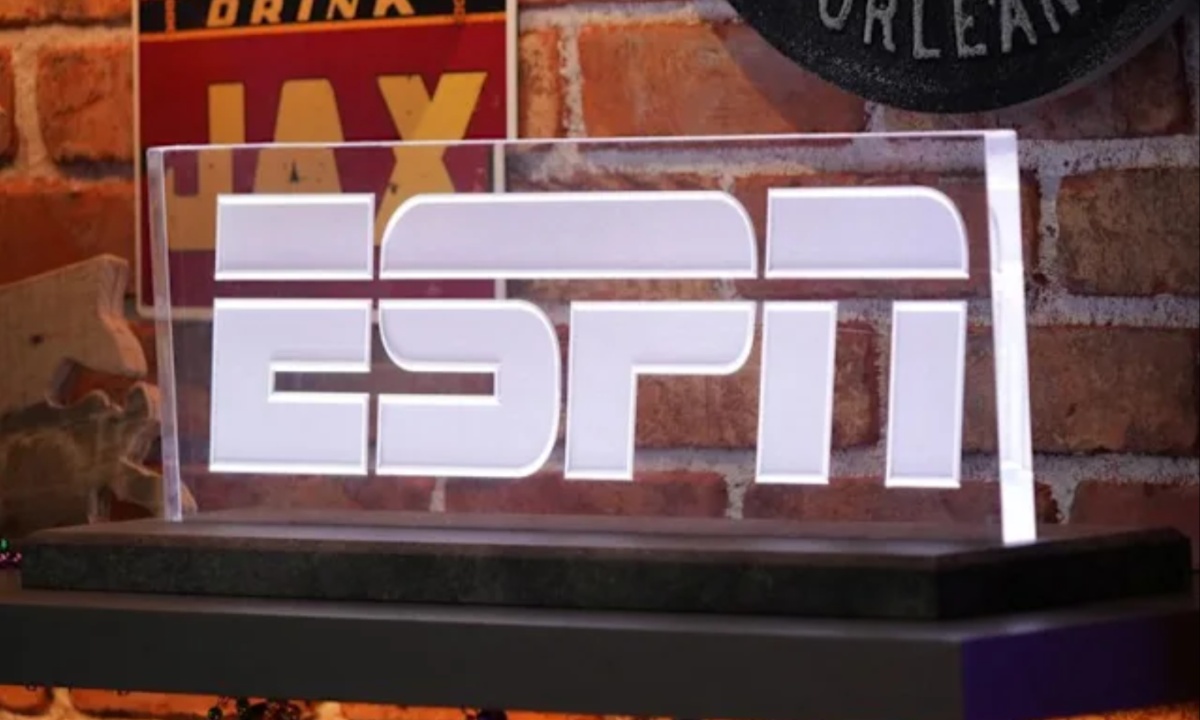 ESPN Acquires NFL Network and RedZone in Historic Deal, NFL Takes 10% Stake in ESPN