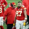 Travis Kelce’s Sideline Clash With Andy Reid Sparks Attention as Chiefs Grind Out Win Over Giants